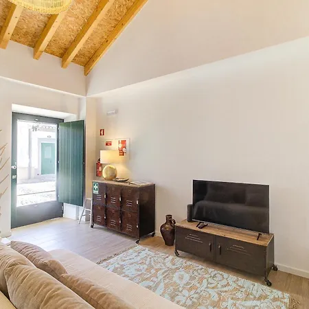 Casa Da Charming Town House * 维拉·雷阿尔·德·桑托亚