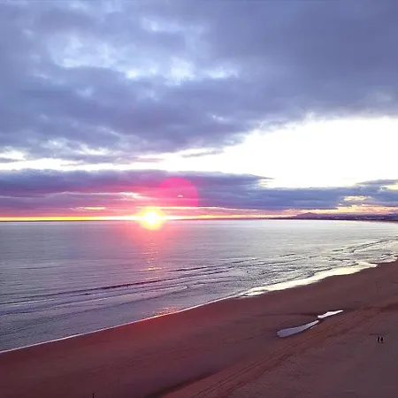 בית נופש Casa Da Charming Town House *