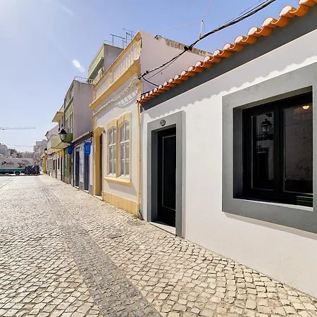 Casa Da Charming Town House 维拉·雷阿尔·德·桑托亚